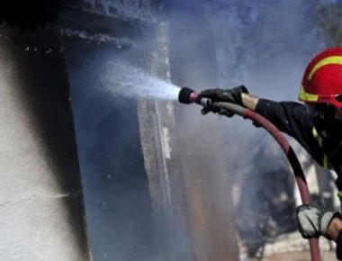 Πυρκαγιά σε μονοκατοικία στο Ηράκλειο Κρήτης τα ξημερώματα
